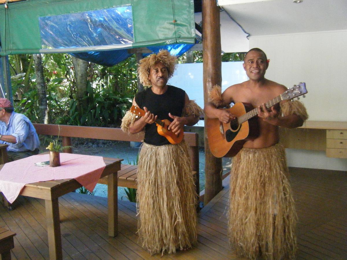 סובה Rainforest Eco Lodge מראה חיצוני תמונה